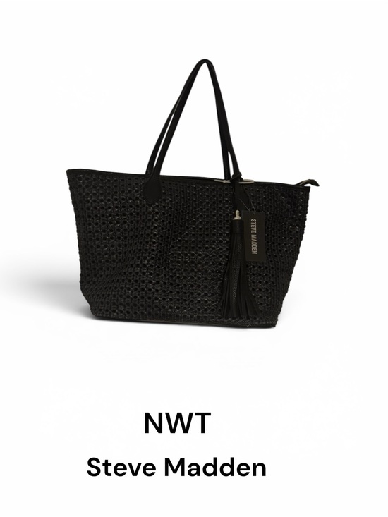 Steve Madden Handbags - NWT Steve Madden Black BLYLAH Tote w/Matching Wristlet & Tassel